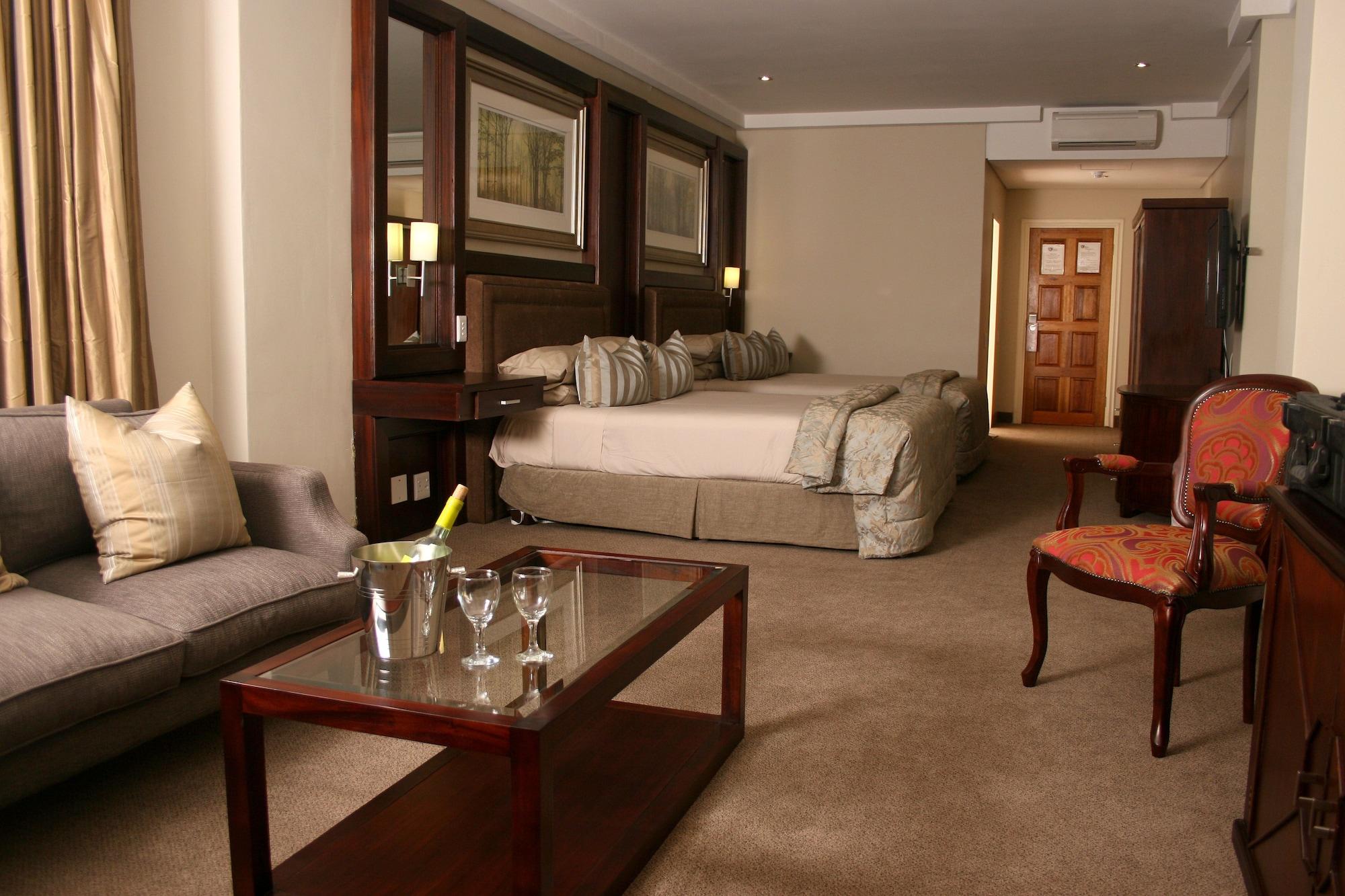Apollo Hotel